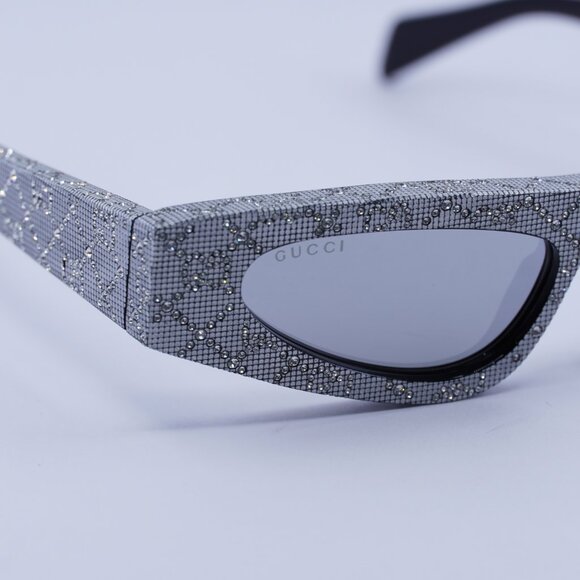 Gucci GG1779S 009 Sunglasses Black with Silver Metal Stud  display picture 1